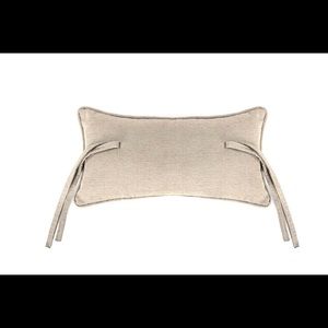 - Sunbrella Headrest Pillow with Ties, 15" x 8" x 4½" - Linen NEW